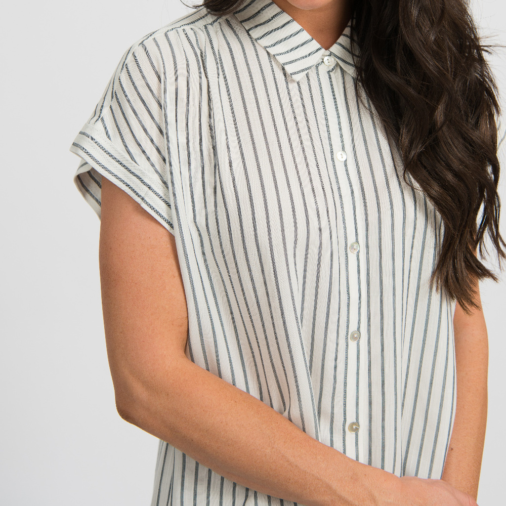 Button down cuff sleeve